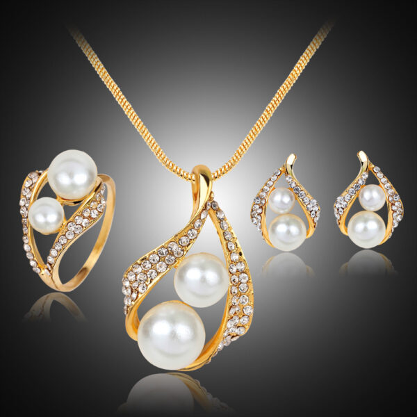 Three-piece Set Of Earrings Necklaces  Rings  And Pearls - Image 2