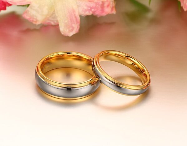 Modern tungsten carbide wedding couple band with gold inlay