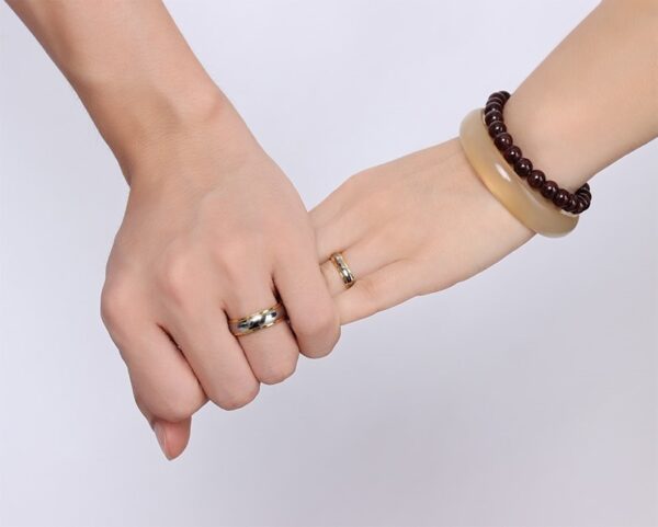 Tungsten steel couple gold ring Europe and the United States wind engagement ring fashion ring - Image 2