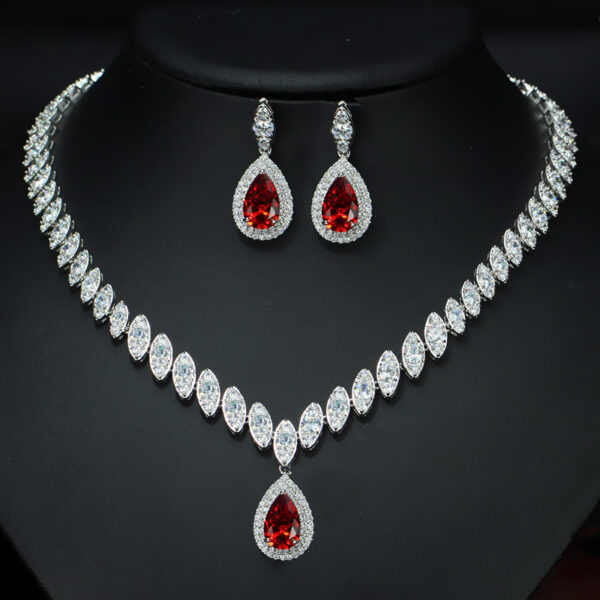 “Korean AAA zircon jewelry set with necklace and earrings”