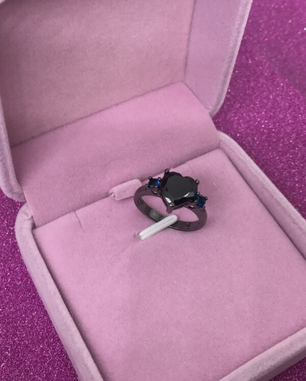 New European and American love shaped ring plated 925 silver black gold black gun color ring engagement jewelry - Image 2