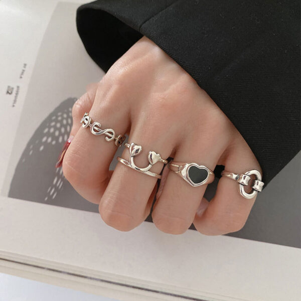 "Trendy Smiling Face Ring Jewelry Design for Women 2025"