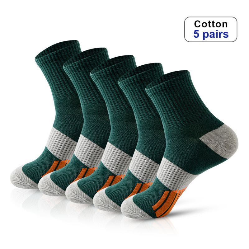 Men's Middle Tube Socks Color Matching Sports Basketball Socks - Image 9
