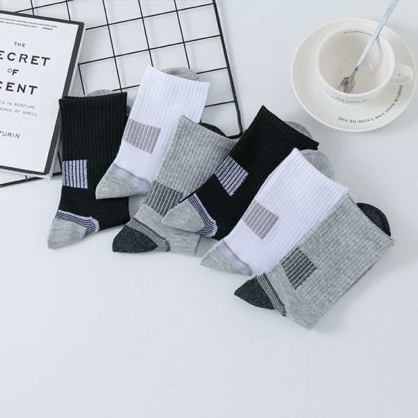 Stripe Sports Long Socks Sweat-absorbent, Comfortable And Breathable - Image 3
